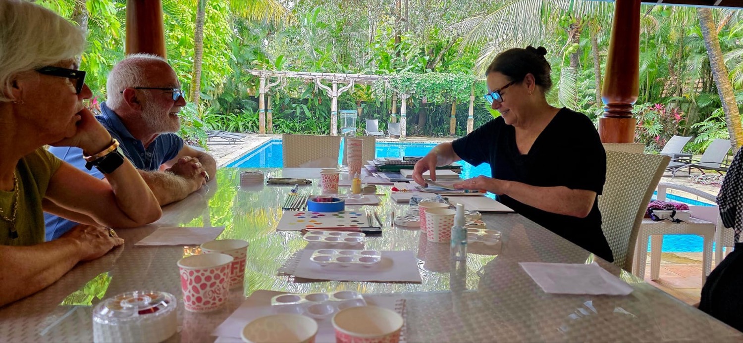 A painting workshop beside the pool at Indian Summer House